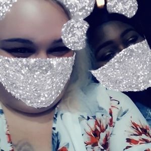 Meet your Posher, Whitney